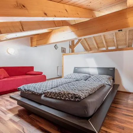 Gruen By Interhome شقة Lend