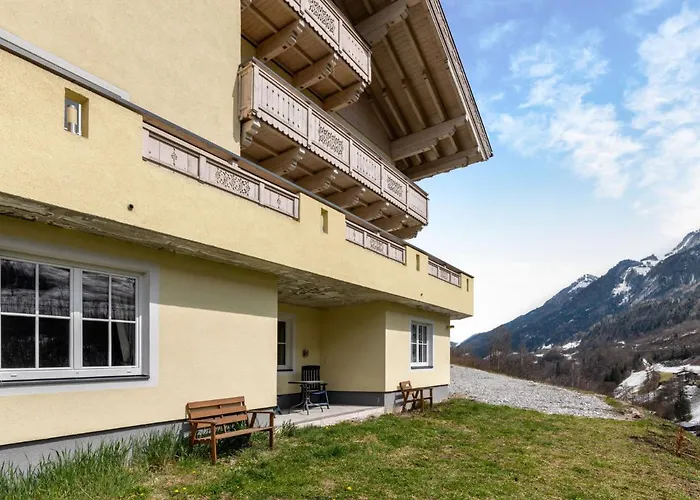 Gruen By Interhome Apartament Lend